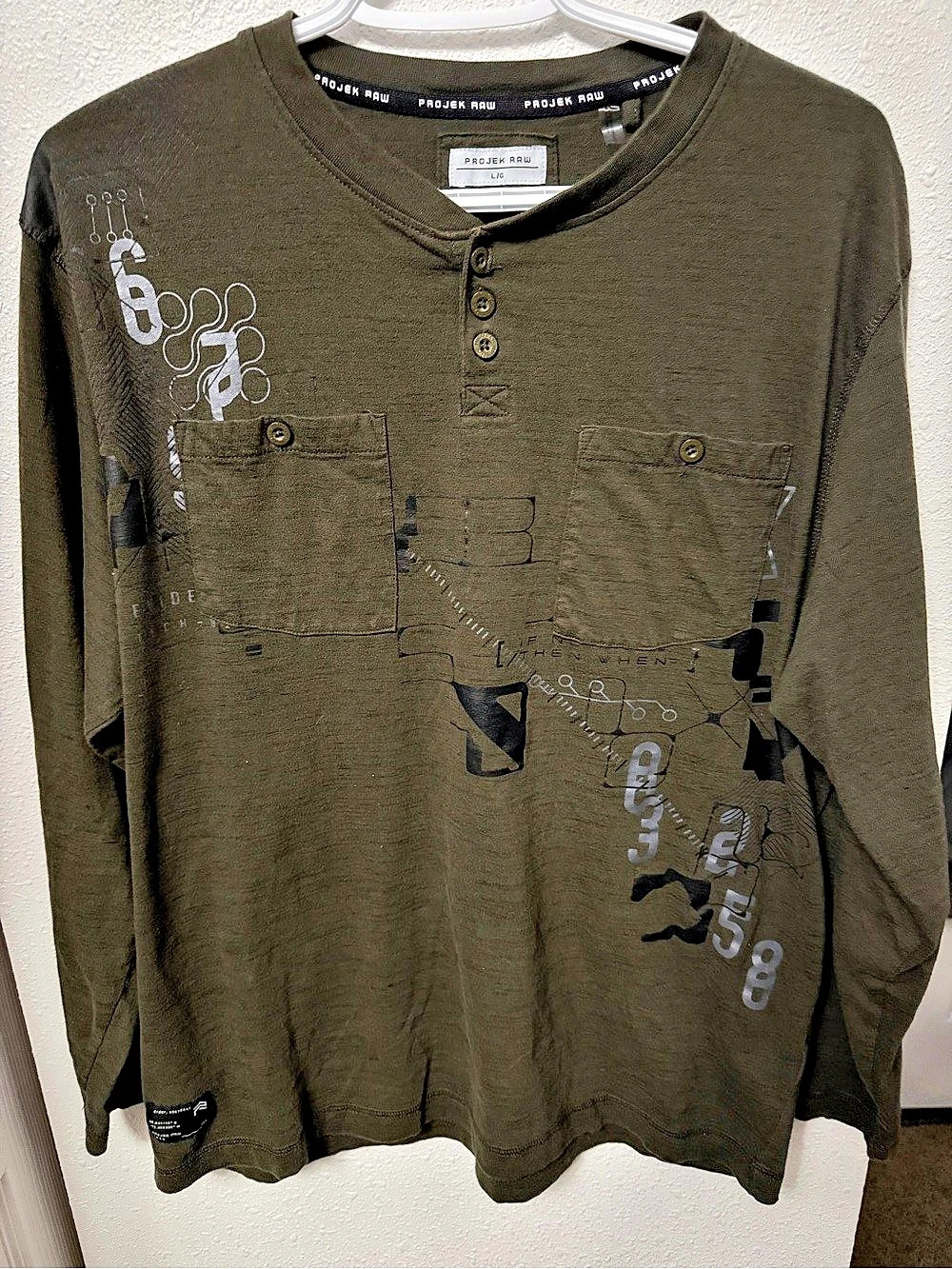 Projek RAW Men's Long Sleeve Henley in Green Size Large